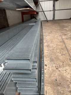 Sztachety metalowe na ogrodzenia balustrady 