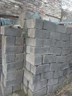 Sprzedam pustaki żużlowe