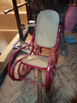 fotel bujany z PRL
