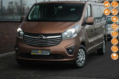 Bus Opel Vivaro II (2014-) dCi 145KM (diesel),  342000km, 2018 rok
