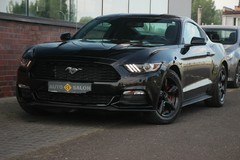 Coupe Ford Mustang VI (2014-) V6 305KM (benzyna),  58000km, 2017 rok