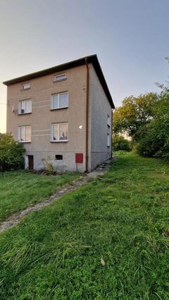 Dom  200m², Strzyżowice