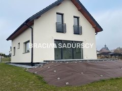 Dom  131,4500m², Rączna Rączna, Liszki