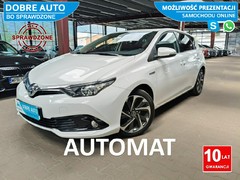 Hatchback Toyota Auris II (2012-)  (hybrydowy),  87000km, 2016 rok