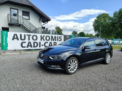 Combi Volkswagen Passat B8 (2014-2023)  (benzyna),  75000km, 2018 rok