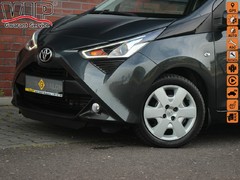 Hatchback Toyota Aygo II (2014-) VVT-i 72KM (benzyna),  68000km, 2021 rok