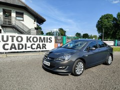 Sedan Opel Astra J (2009-2019)  (benzyna),  144000km, 2014 rok