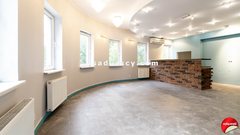 Lokal 106m², 