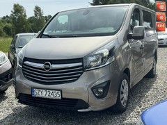 Bus Opel Vivaro II (2014-2019)  (diesel),  298000km, 2016 rok