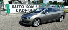 Sedan Opel Astra J (2009-2019)  (benzyna gaz),  77000km, 2018 rok