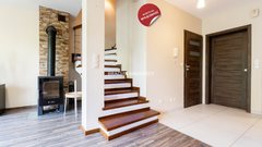 Dom  110m², Bibice 