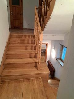 Lokal 220m², Skała