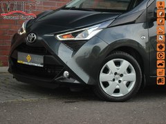 Hatchback Toyota Aygo II (2014-) VVT-i 72KM (benzyna),  68000km, 2021 rok