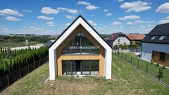 Dom  155,7300m², Karniów 