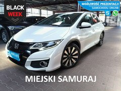 Hatchback Honda Civic IX (2011-)  (benzyna),  197000km, 2015 rok