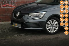 Combi Renault Megane IV (2016-) E-TECH 160 Plug-in Hybrid (hybrydowy),  22000km, 2021 rok