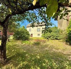 Dom  51m², 