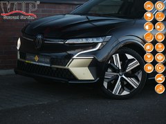Hatchback Renault Megane IV (2016-) 220KM (elektryczny),  8000km, 2022 rok