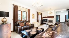 Dom  254m², Libertów 