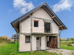 Dom  187m², Bębło 