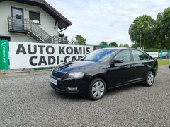 Hatchback Škoda RAPID bez wersji  (benzyna),  127000km, 2017 rok