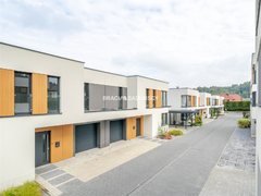 Dom  185,9600m², Wrząsowice 