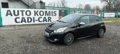 Hatchback Peugeot 208 I (2012-2019)  (benzyna),  117000km, 2014 rok