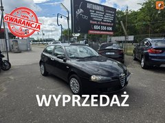 Hatchback Alfa Romeo 147 bez wersji  (benzyna),  129339km, 2008 rok