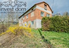 Dom  107,7m², Ropa