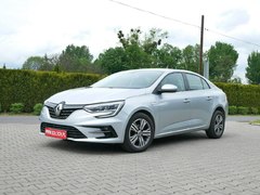 Sedan Renault Megane IV (2016-)  (benzyna),  60000km, 2022 rok