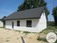 Dom  105.00m²,  