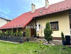 Dom  182m², 