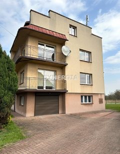 Dom  205m², 