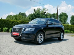 Suv Audi Q5 8R (2008-2016)  (benzyna),  218000km, 2011 rok