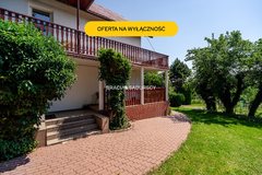 Dom  380m², 