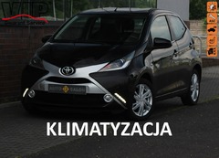 Hatchback Toyota Aygo II (2014-) VVT-i 69KM (benzyna),  143000km, 2017 rok