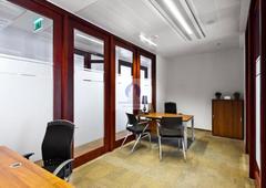 Lokal 11,3m², Warszawa Śródmieście