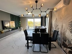 Dom  144,7000m², 
