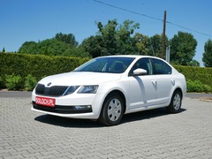 Liftback Škoda Octavia III (2013-)  (diesel),  290000km, 2018 rok