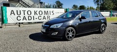 Hatchback Opel Astra J (2009-2019)  (benzyna),  199000km, 2010 rok