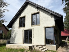 Sprzedam dom w stanie surowym ocieplony o pow 140 m2