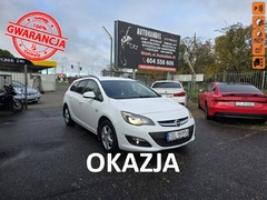 Combi Opel Astra J (2009-2019)  (diesel),  222009km, 2015 rok