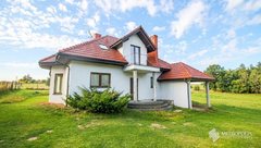 Dom  222,3500m², Narama 
